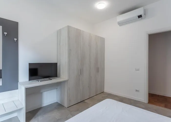 Skylife Modern 4-bedroom Trastevere * Rom