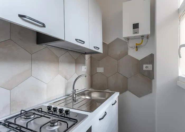 Apartment Skylife Modern 4-bedroom Trastevere