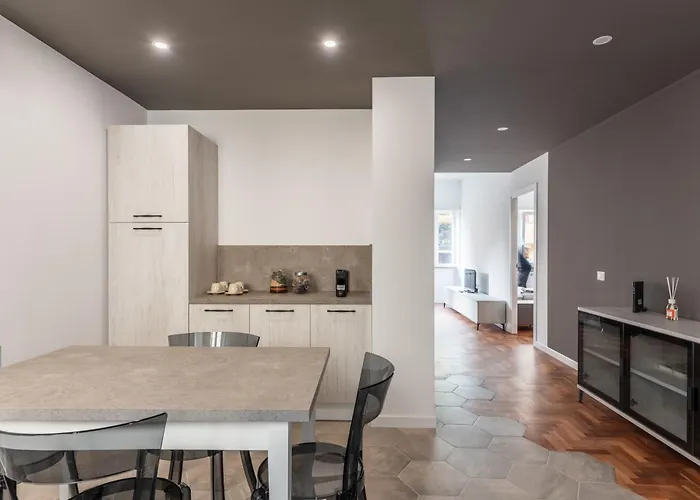 Skylife Modern 4-bedroom Trastevere Rom